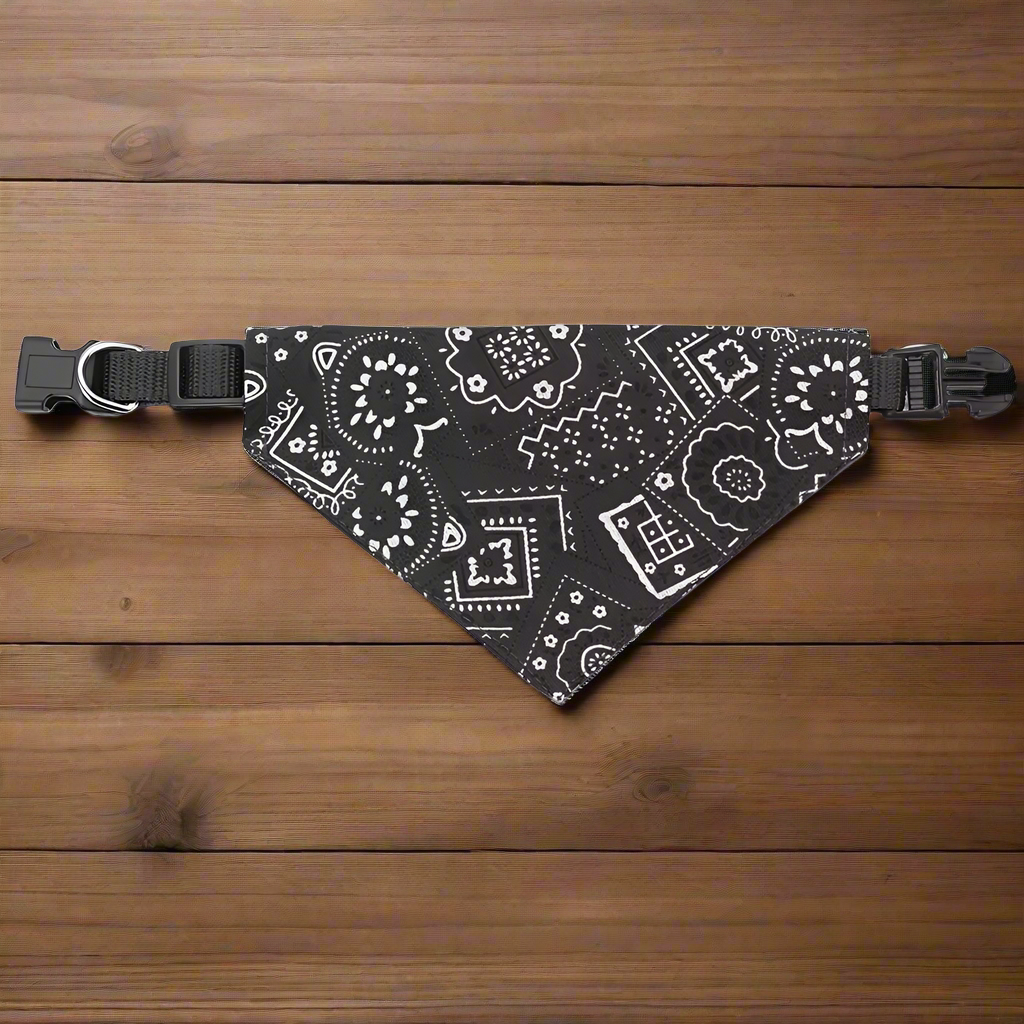 Adjustable Pet Bandana Collar – Washable Scarf for Dogs & Cats, Triangle Bib Neckwear for Small Pets, Birthday & Party Outfit