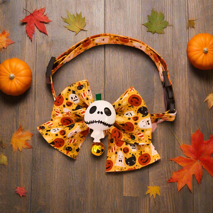 Halloween Cat Collar with Bowtie – Adjustable Safety Buckle Collar for Cats & Small Dogs, Pumpkin Cartoon Pet Necklace (4 Styles)