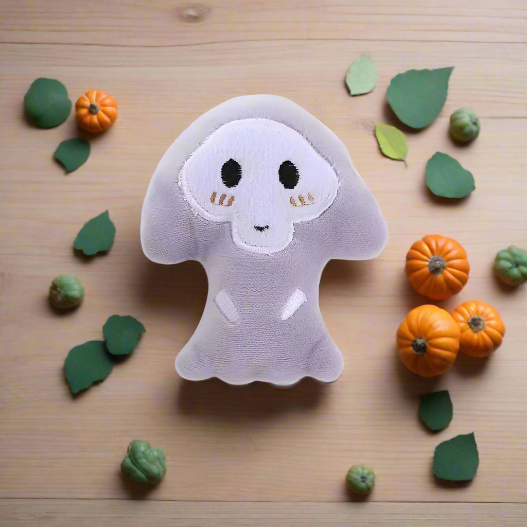 Halloween Catnip Cat Toys – 4pcs Pumpkin, Bat, Spider & Ghost Plush Toys, Interactive Cat Kicker Toys for Cats & Kittens