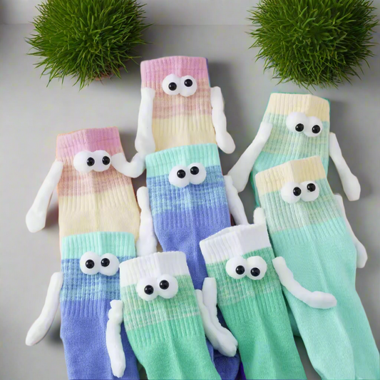 Magnetic Hand-Holding Socks – 5 Pair Set | 3D Cartoon Funny Couple Socks | Matching Best Friend Gift | Unisex Colorful Crew