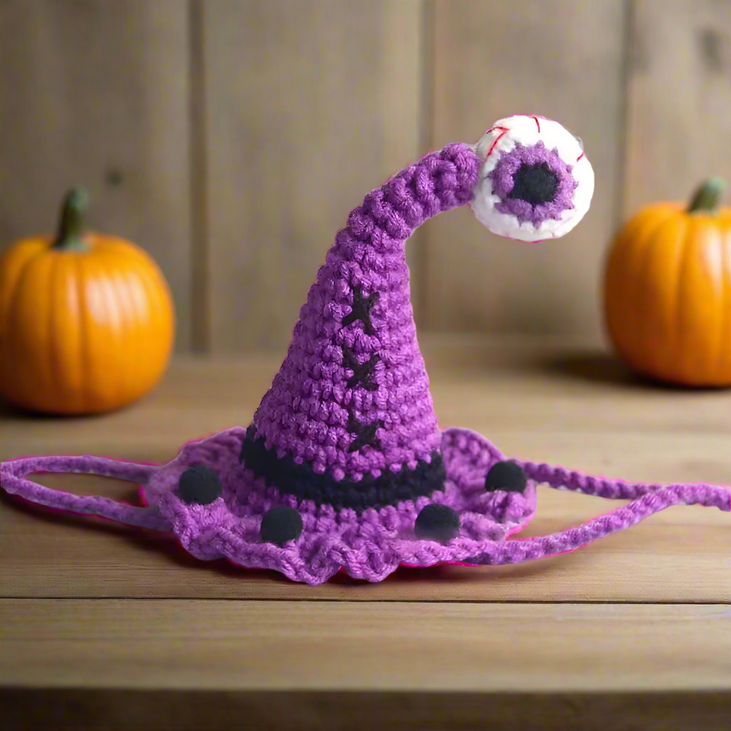 Knitted Halloween Cat Costume – Ghost Knit Hat & Bib Set for Cats, Dogs, or Rabbits, Cute Woven Pet Outfit for Halloween Photos